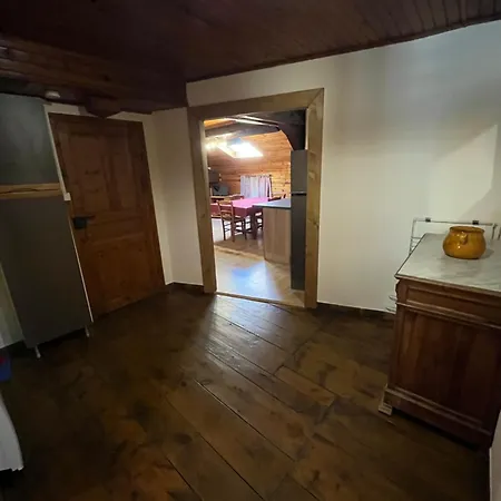 Lägenhet De La Ferme Planes